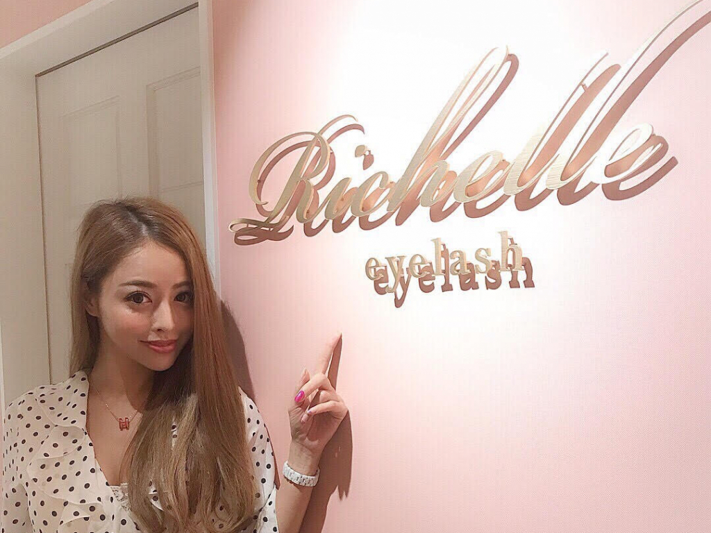 相模大野にある人気のマツエク・アイラッシュサロン「Richelle eyelash　相模大野店（リシェル　アイラッシュ）」のギャラリー画像「【姉アゲハモデルRIRIさん】恵比寿店にご来店されました(^^)」